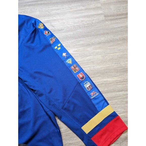 Nike XL World Junior Championship 2012 IIHF Alberta Canada Hockey Jersey Blue - Picture 5 of 10